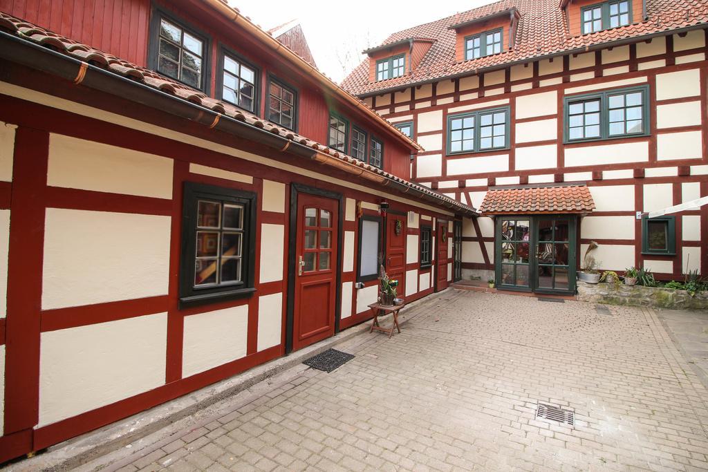 Hotel Erfurter Kreuz Kirchheim  Eksteriør billede